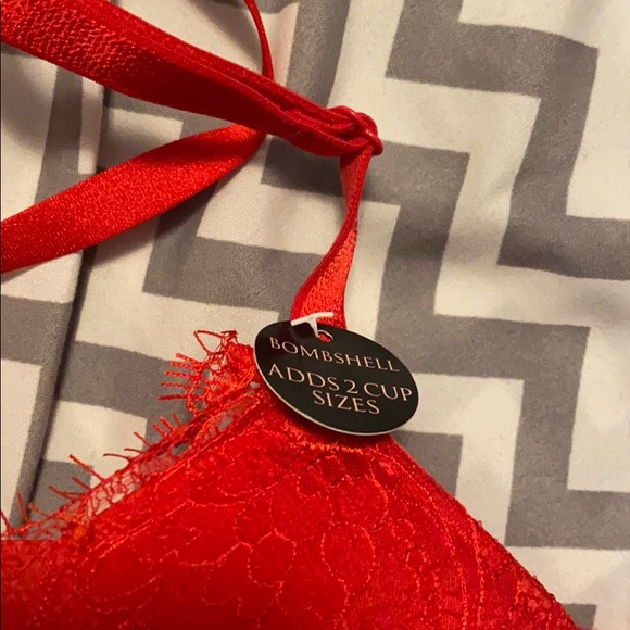 Victoria’s Secret lace bra - Picture 3 of 5